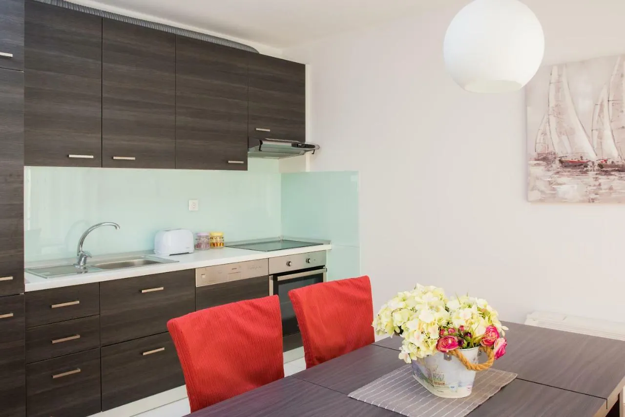 Apartments Bonaca Split 0*,