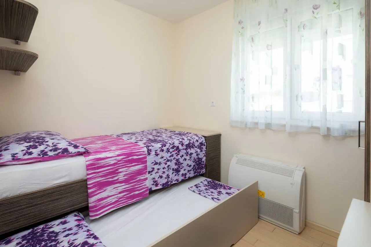 Apartments Bonaca Split 0*,  Croatia
